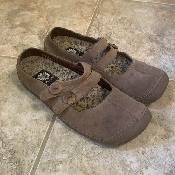 yellow box mary janes